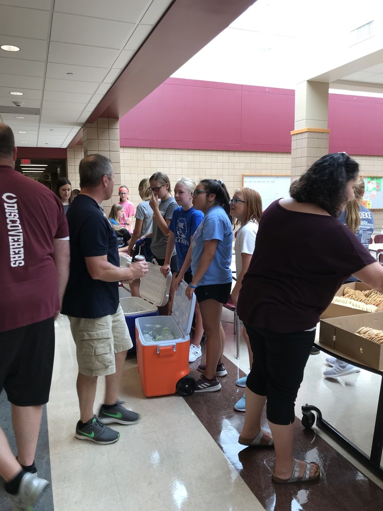 STUCO serving cookies and drinks